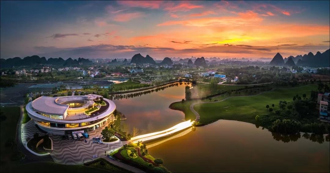 中國攝影金像獎名家齊聚，直擊2021信昌集團杯攝影大賽作品頒獎儀式！